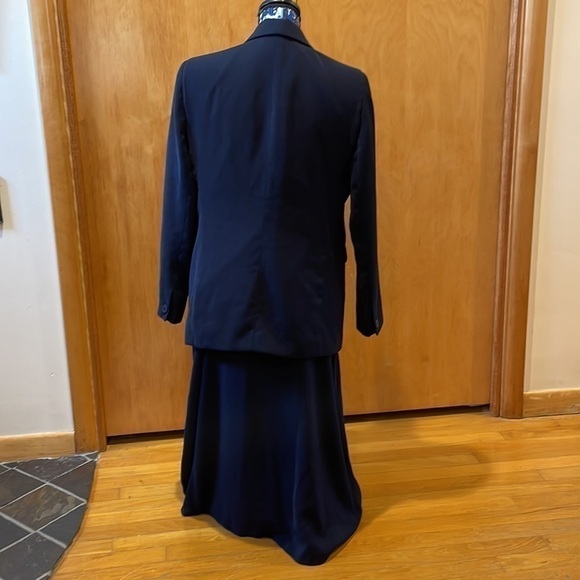 Koret 3 piece suit dress, skirt size 10, shirt and blazer size 8 - Picture 7 of 16